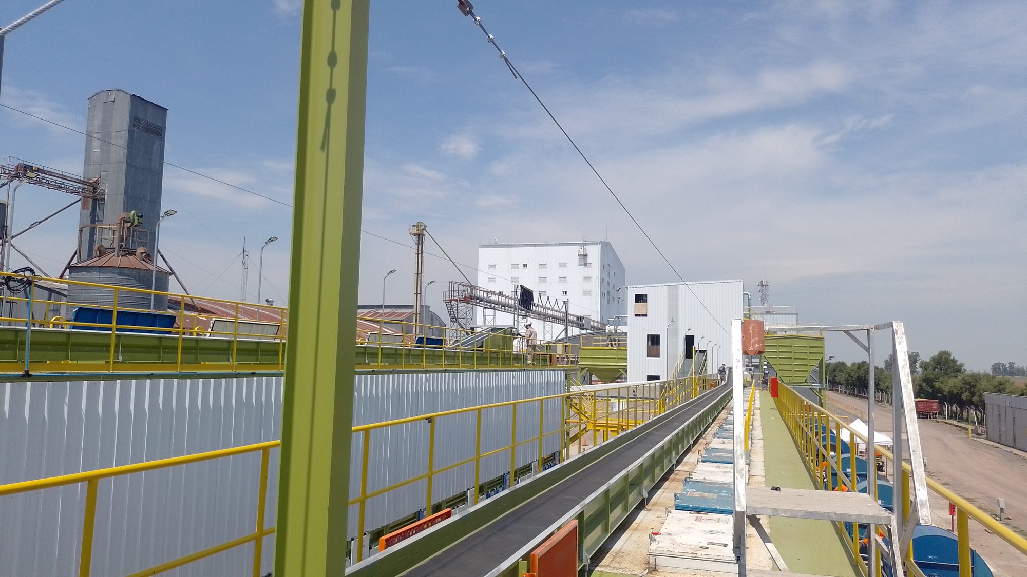 MONTAJES INDUSTRIALES - trabajo de R Y RJSP OVIEDO